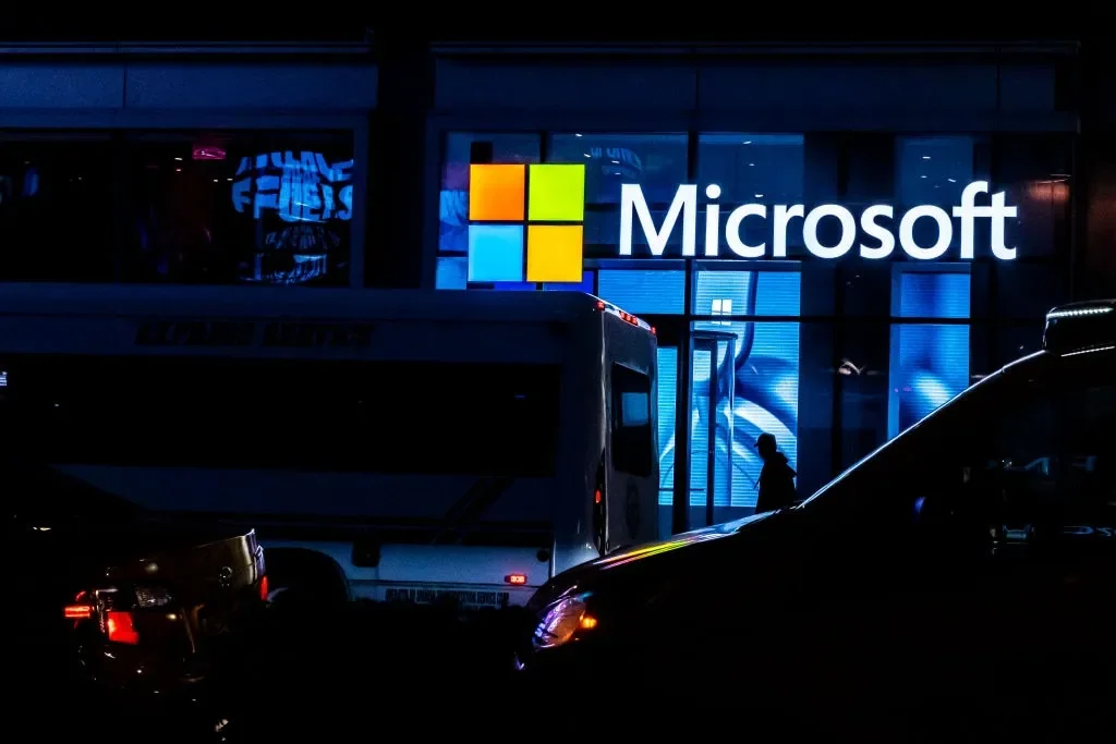 Microsoft & LSEG expand “AI-ready” financial data services