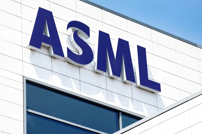 AI chip demand lifts ASML orders beyond forecasts