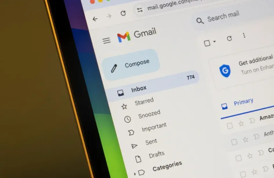 Fake messages that steal your account. Pay close attention!